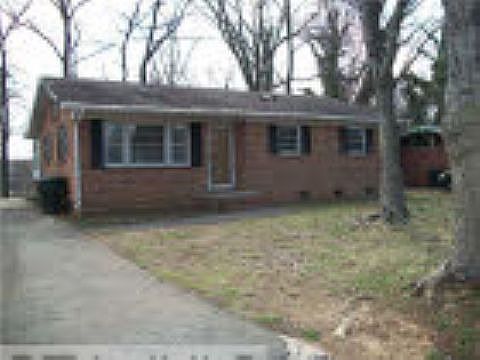 1st image of 2211 Lynette Dr