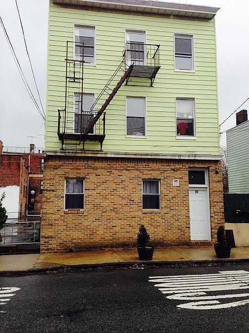 1st image of 12 Saint Marys Ave