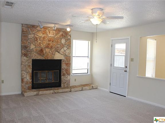 5th image of 1607 Cedar Oaks Ln