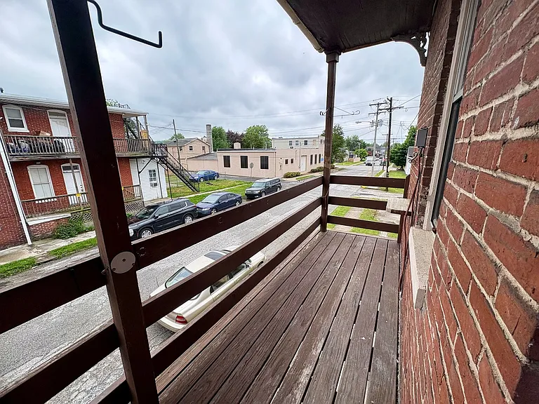 540 Dallas Street — Photo 20