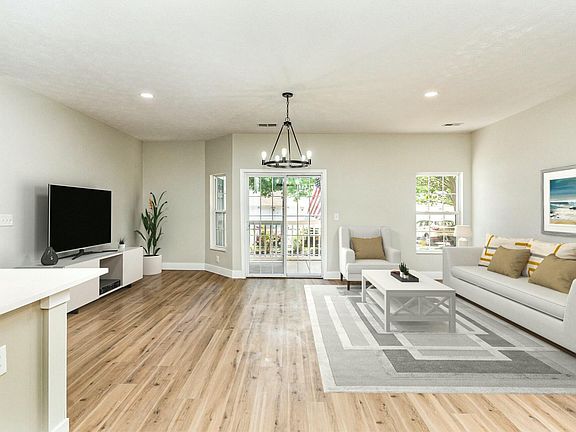 3rd image of 152 Saddlebrook Ln Unit 463