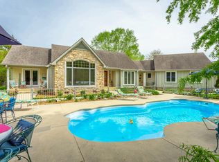 625 Rivers Lndg, South Pittsburg, TN 37380