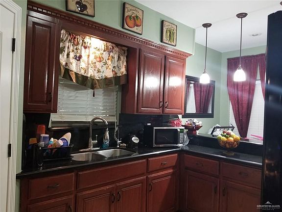 5th image of 6805 Leyva St