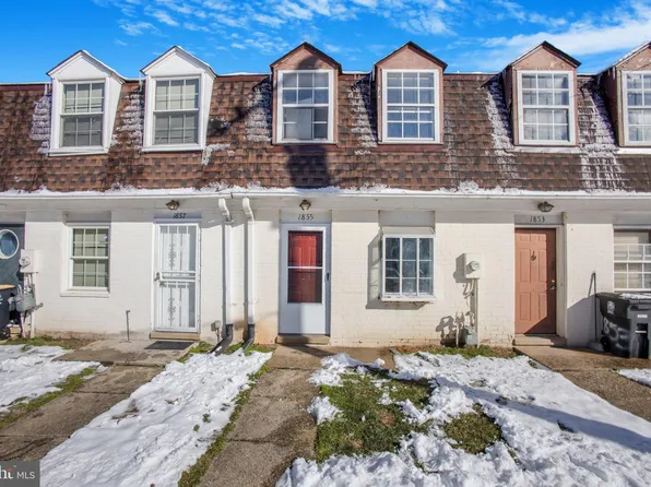 1855 Dutch Village Dr Unit J-285, Landover, MD 20785