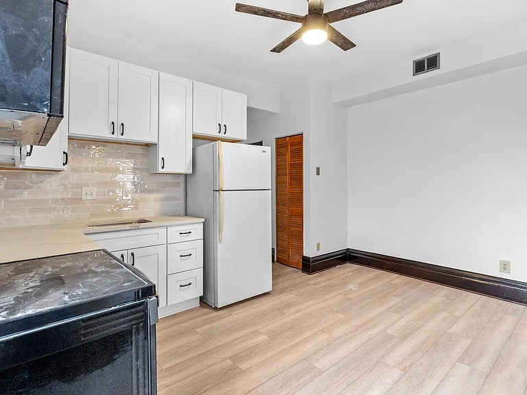 2614 Accomac St #2F — Photo 11