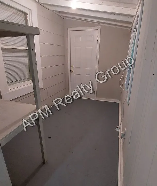 1512 Malinda Rd