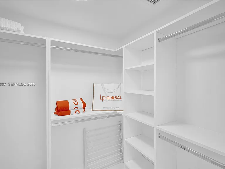 2501 S Ocean Dr #1024 — Photo 17