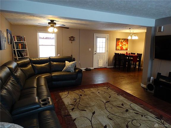 5th image of 4901 Amberwood Dr