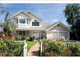 1st image of 612 N Las Casas Ave