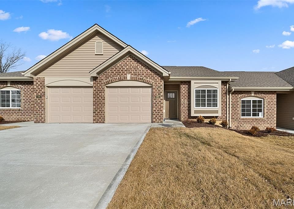 1st image of 897 Walter Way
