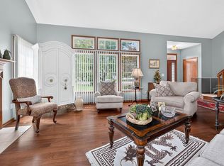 6084 Maidstone Ct, Westerville, OH 43082