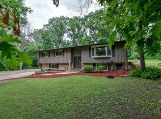 3882 Vilas Hope Rd, Cottage Grove, WI 53527