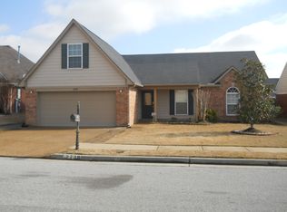 2738 Long Shadow Ln, Cordova, TN 38016