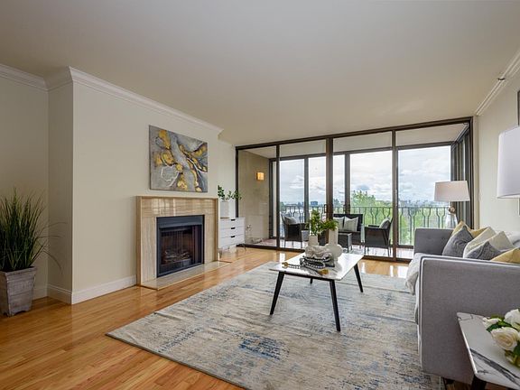3rd image of 555 Laurel Ave APT 402