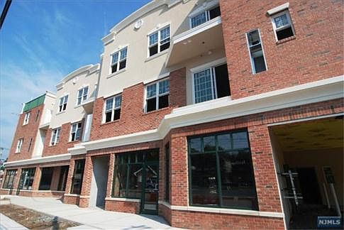 1st image of 55 Emerson Plz E APT 205