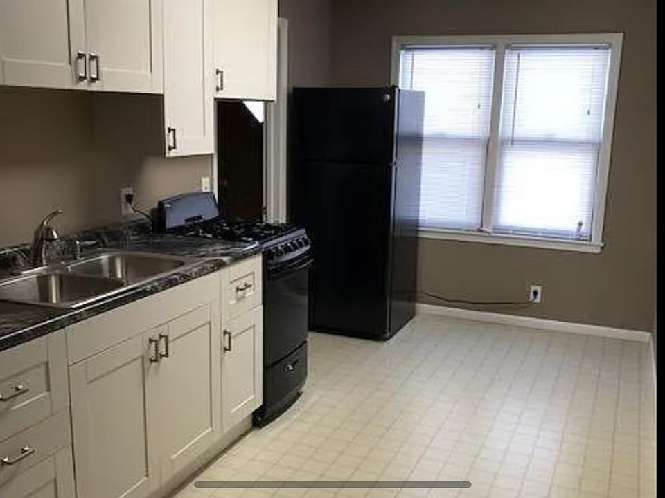 2nd image of 6610 50th Ave N #1