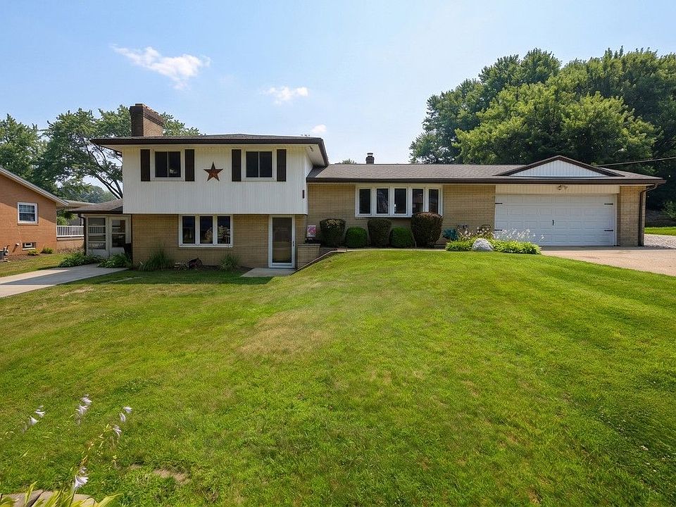 1st image of 2650 Lombardi Ave SW