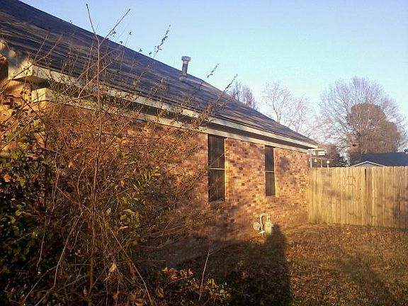 3rd image of 2540 Mourning Dove St