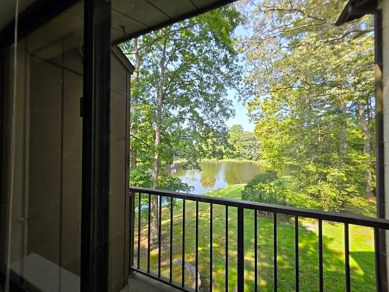 231 Canal Park Dr — Photo 22