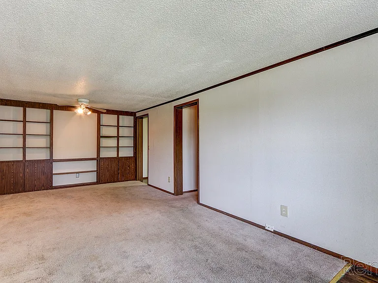Newberry Woods Apartments — Photo 9