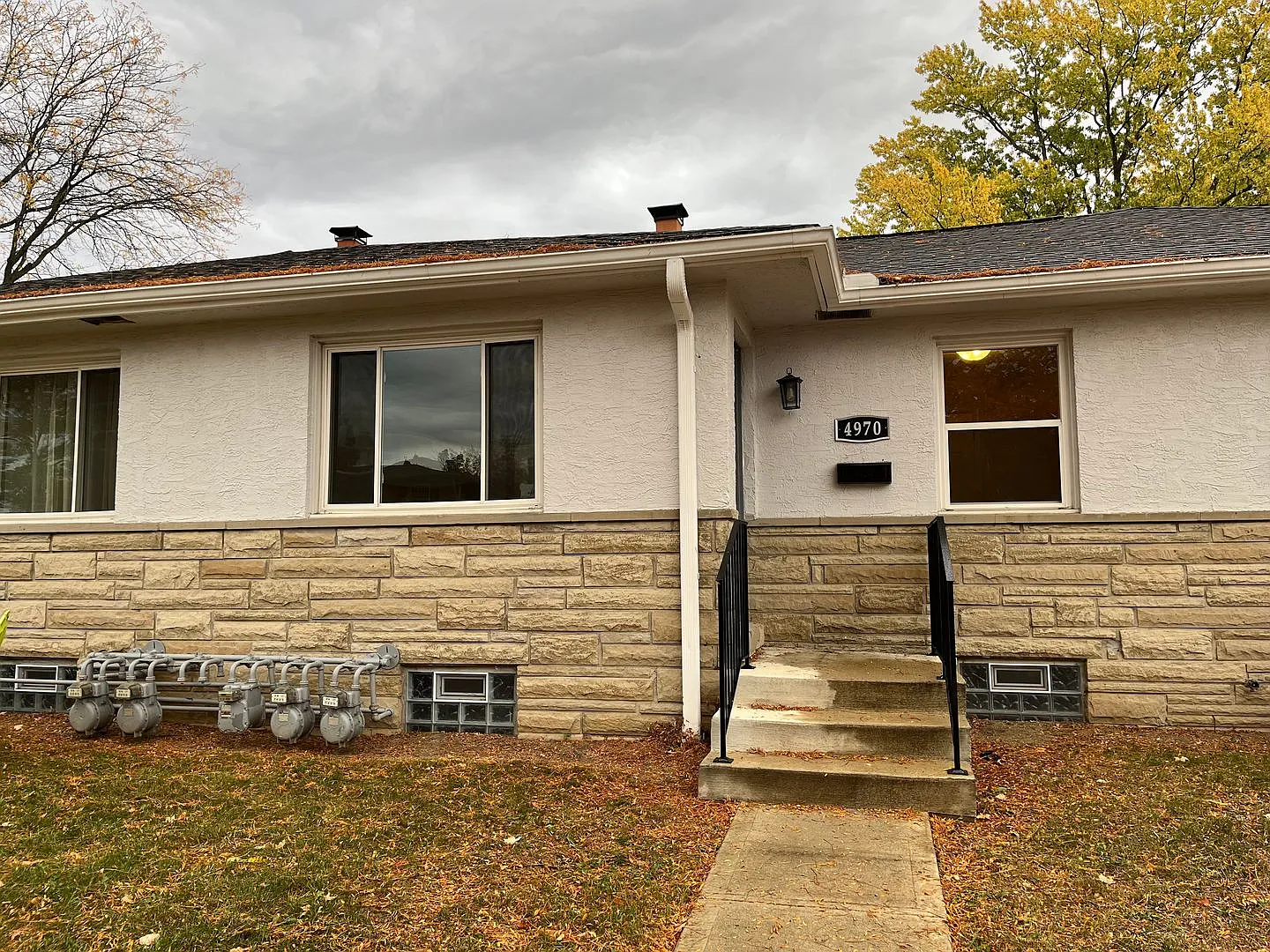 2 bed, 770 sqft, $1,395 — Photo 1