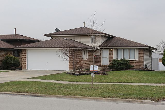1st image of 8905 167th St