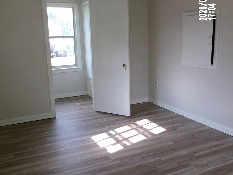 1804 NW Columbia Ave — Photo 33