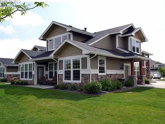 2nd image of 1575 Pelican Lakes Pt Unit B