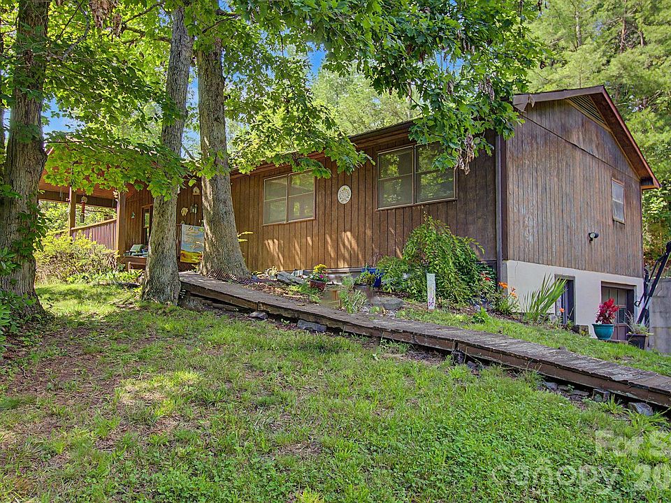 1st image of 175 Pine Cove Ln
