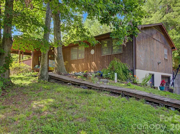 175 Pine Cove Ln, Alexander, NC 28701
