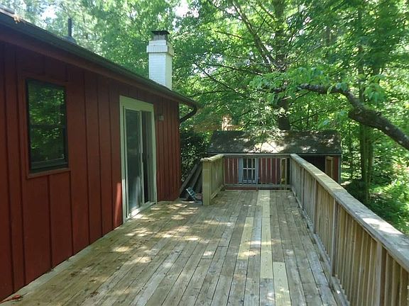 4th image of 2401 Orangewood Dr