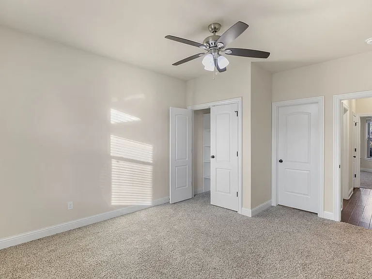 2304 SW Chaddington Rd — Photo 13