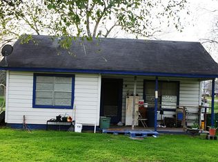 1215 19th St, Hempstead, TX 77445