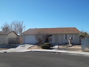 1st image of 574 Airshire Ct