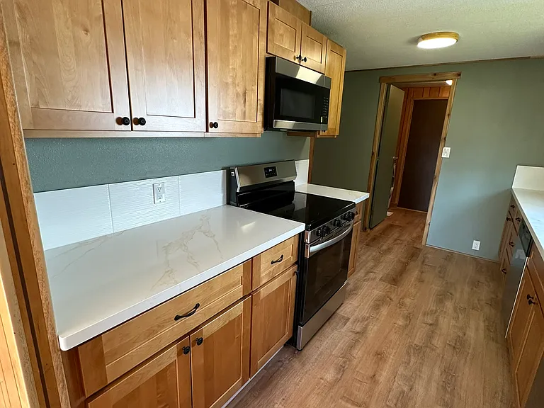 13016 Military Rd SE — Photo 21