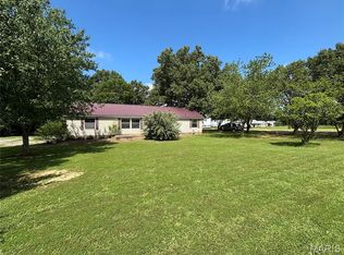 10813 County Road 657, Dexter, MO 63841