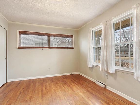 5th image of 8233 Madison Ave