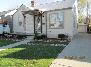 21132 Eastwood Blvd, Warren, MI 48089