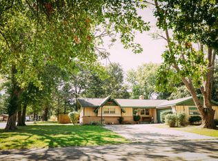 2124 S Spring St, Grove, OK 74344