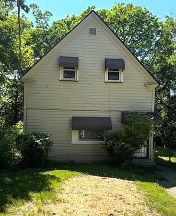 2nd image of 2362 E 76th St