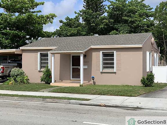 5th image of 1333 N Andrews Ave