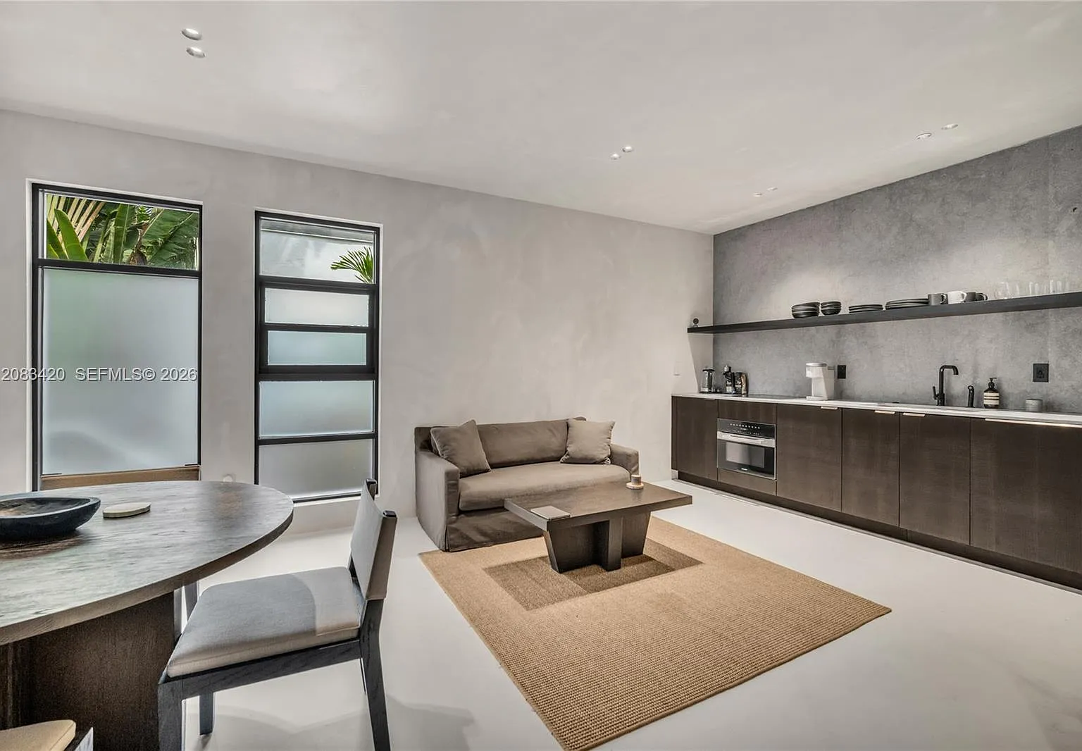 Lunamar Lofts At Lincoln — Photo 4
