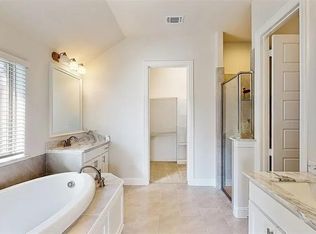 4012 Montgall Ave, Kansas City, MO 64130