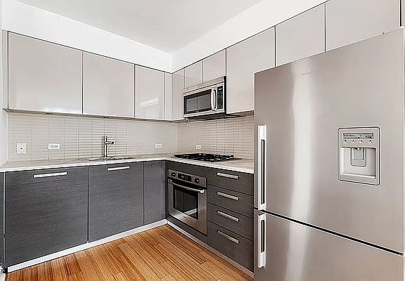 5th image of 505 W 47th St #4HS