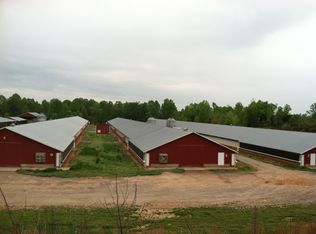 211 Hidden Pond Rd, Cleveland, GA 30528