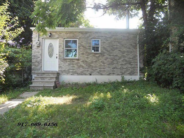1st image of 3425 Edson Ave