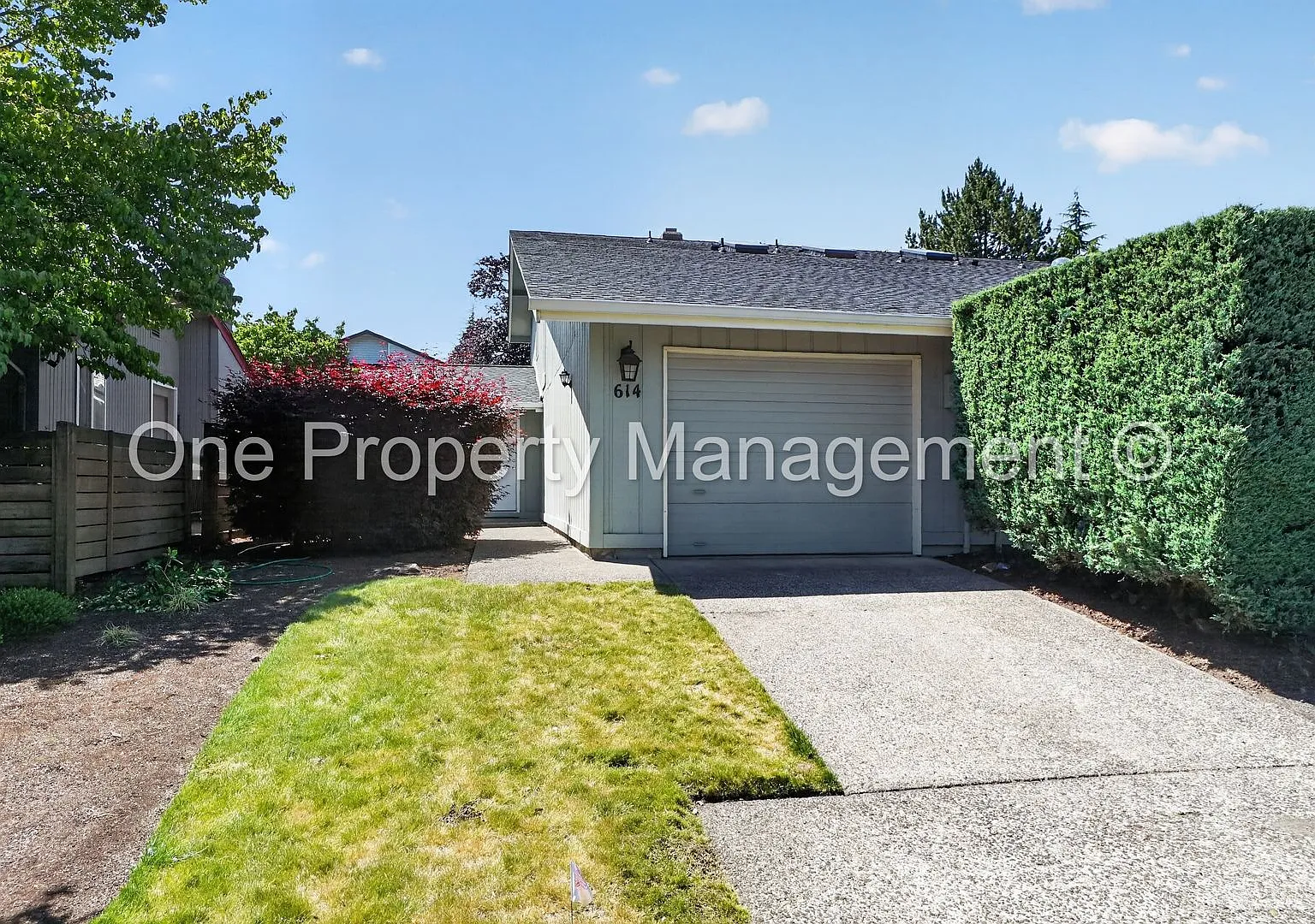 Cascade Park Charmer with Large Yard! — Photo 1