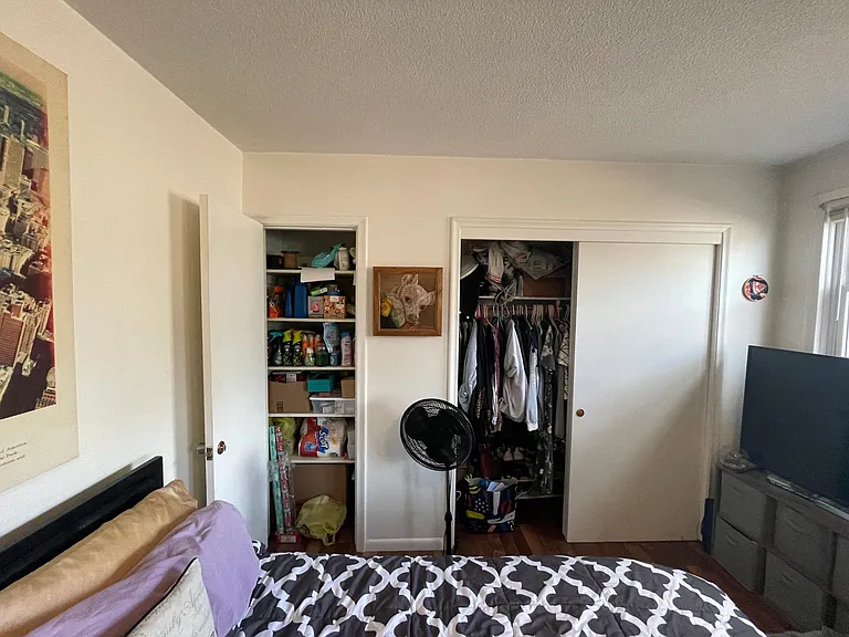 338 18th Ave NE #3 — Photo 5