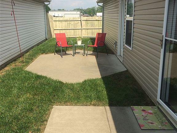 2nd image of 5731 Riverwalk Cir