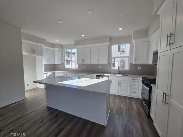 2137 Cumberland, Pomona, CA 91766